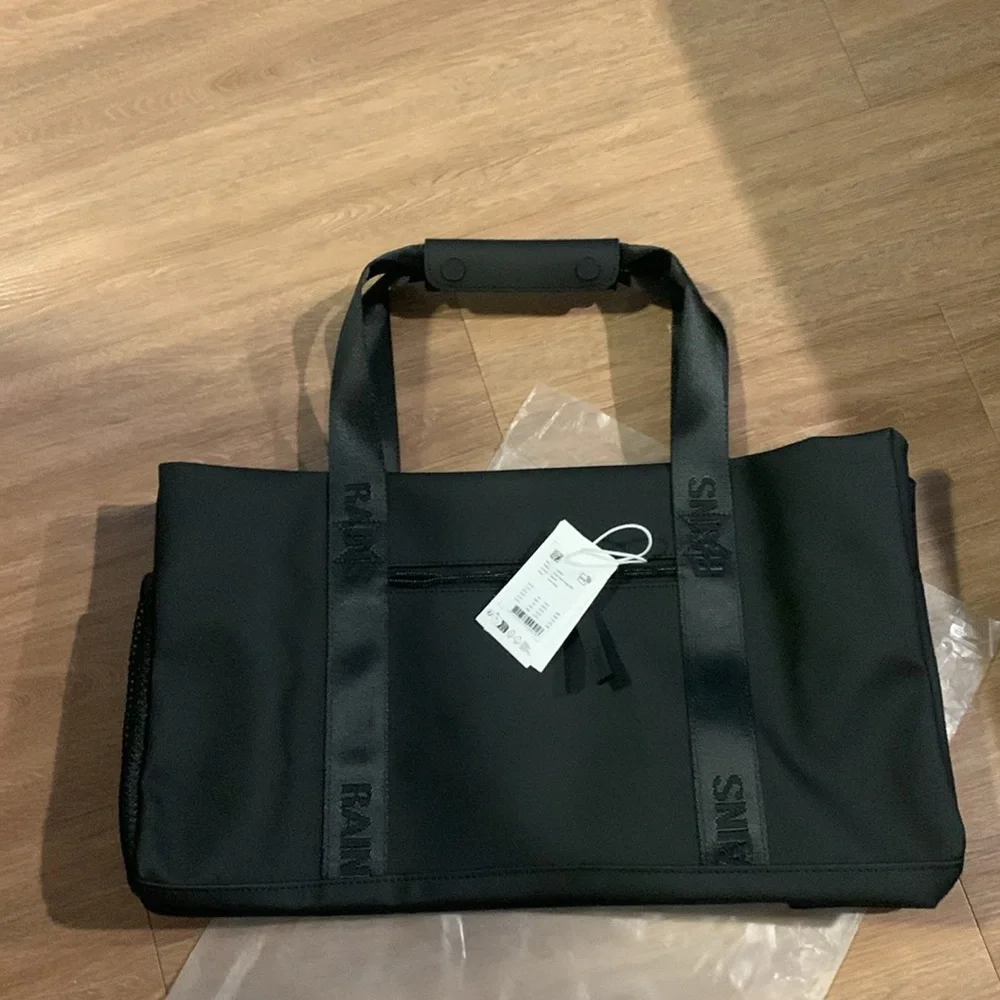Rains Trail Gym Bag-Black Unisex